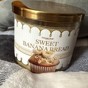Goose Creek Sweet Banana Bread Candle
